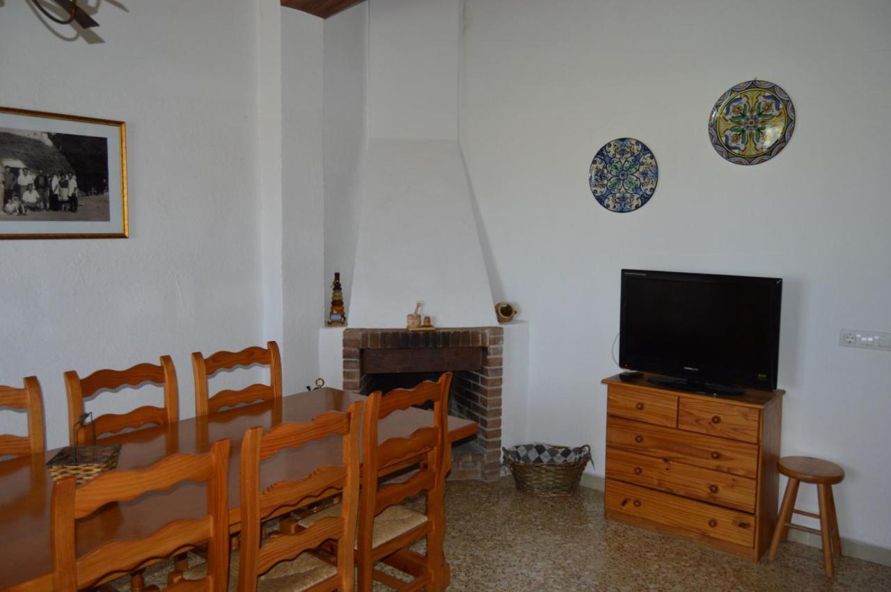 Masia Tarranc Els Muntells Luaran gambar